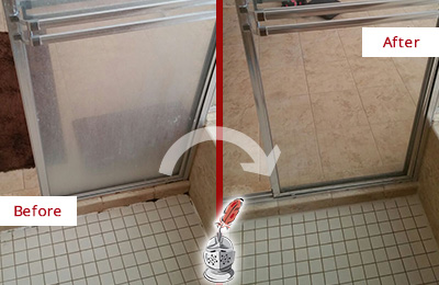 Before and After Picture of Shower Caulking on Moldy Bathtub Joints